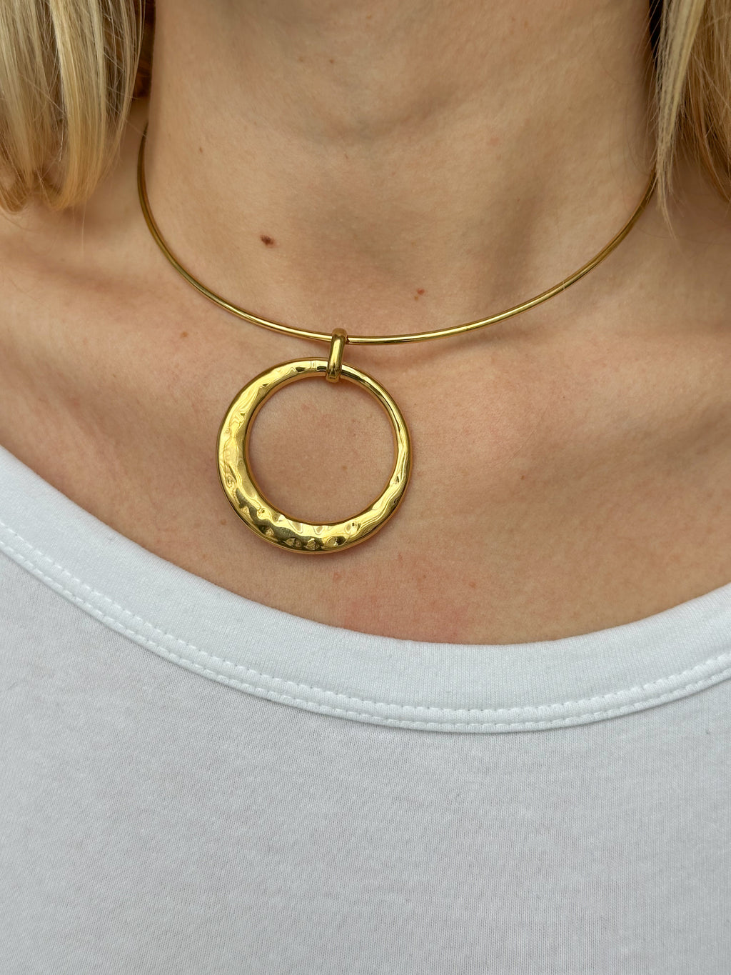 GODESS NECKLACE