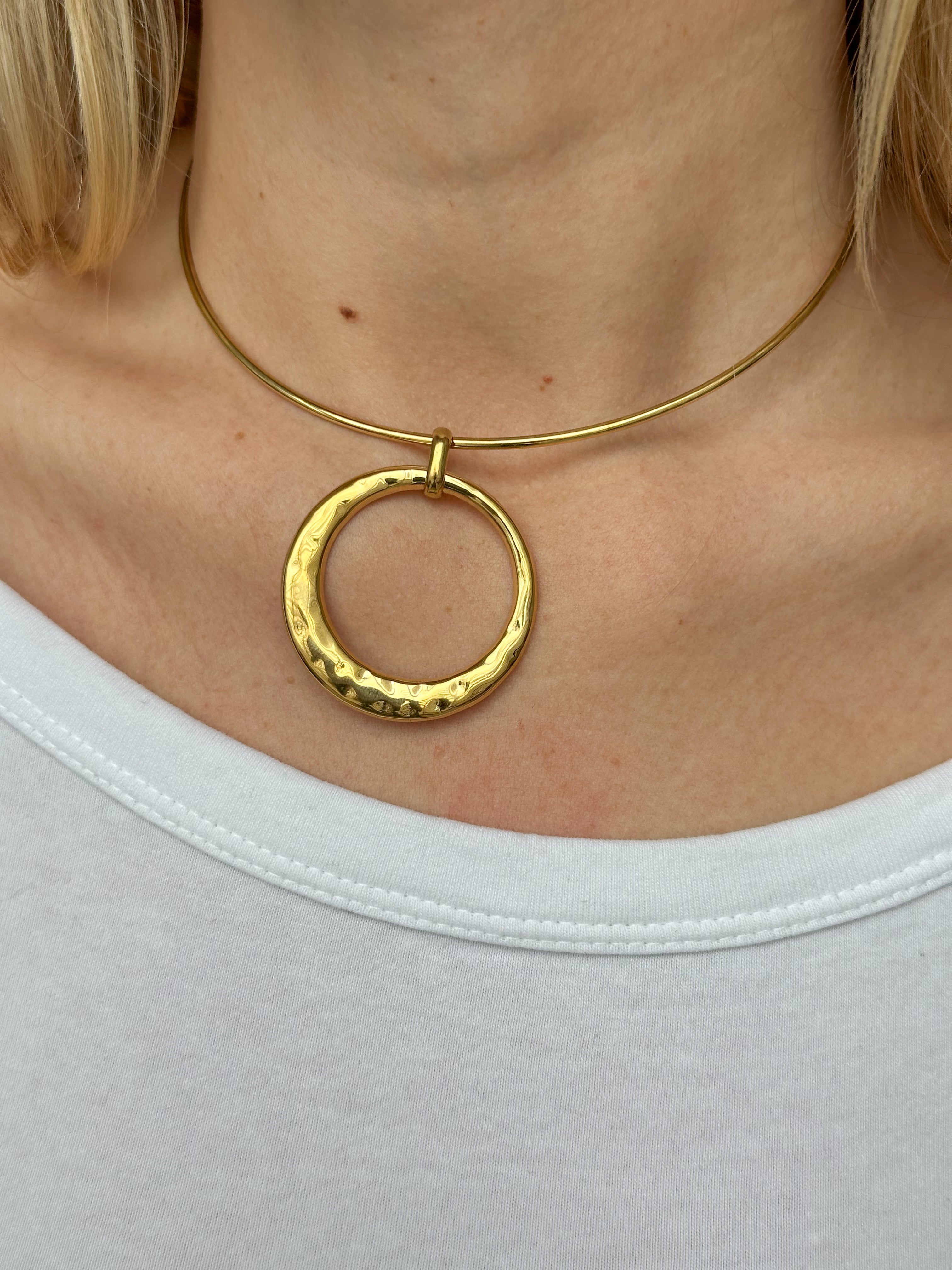 GODESS NECKLACE
